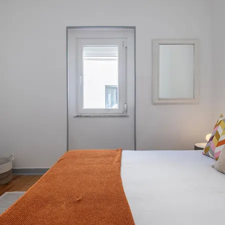 2br Beachside Living By Lovelystay Apartament