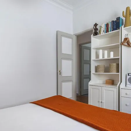 Apartament 2br Beachside Living By Lovelystay Costa de Caparica